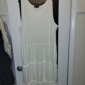 White maxi dress size 2X.